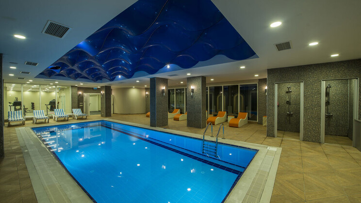 Palm World Resort & Spa Side